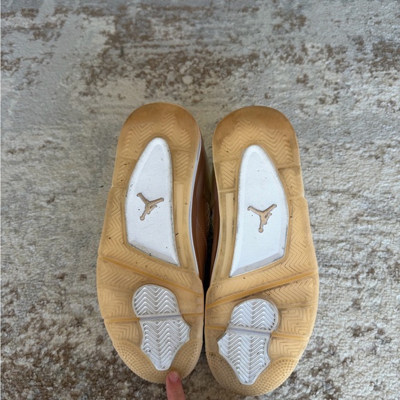 Air Jordan Retro 4 Sneakers - Picture 5 of 7